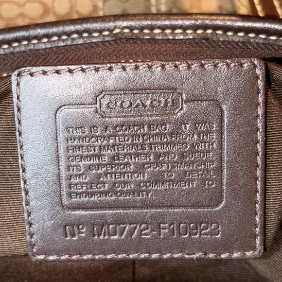 Authentic Vintage Coach SoHo Hobo Bag – 2007 🤎  F10923 - Picture 2 of 6